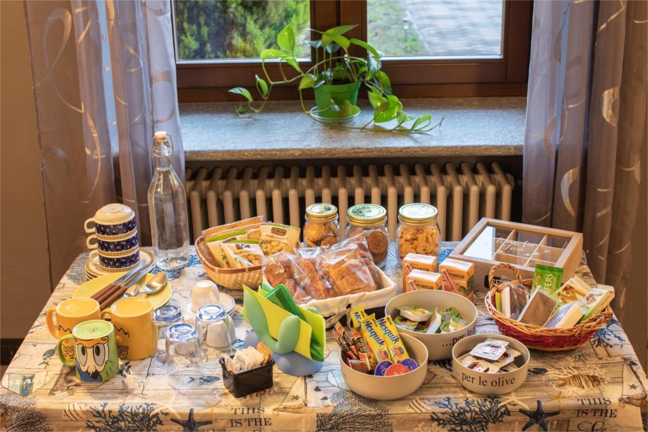 Bed and Breakfast Binario 9 3/4 Villafranca Piemonte Exterior foto